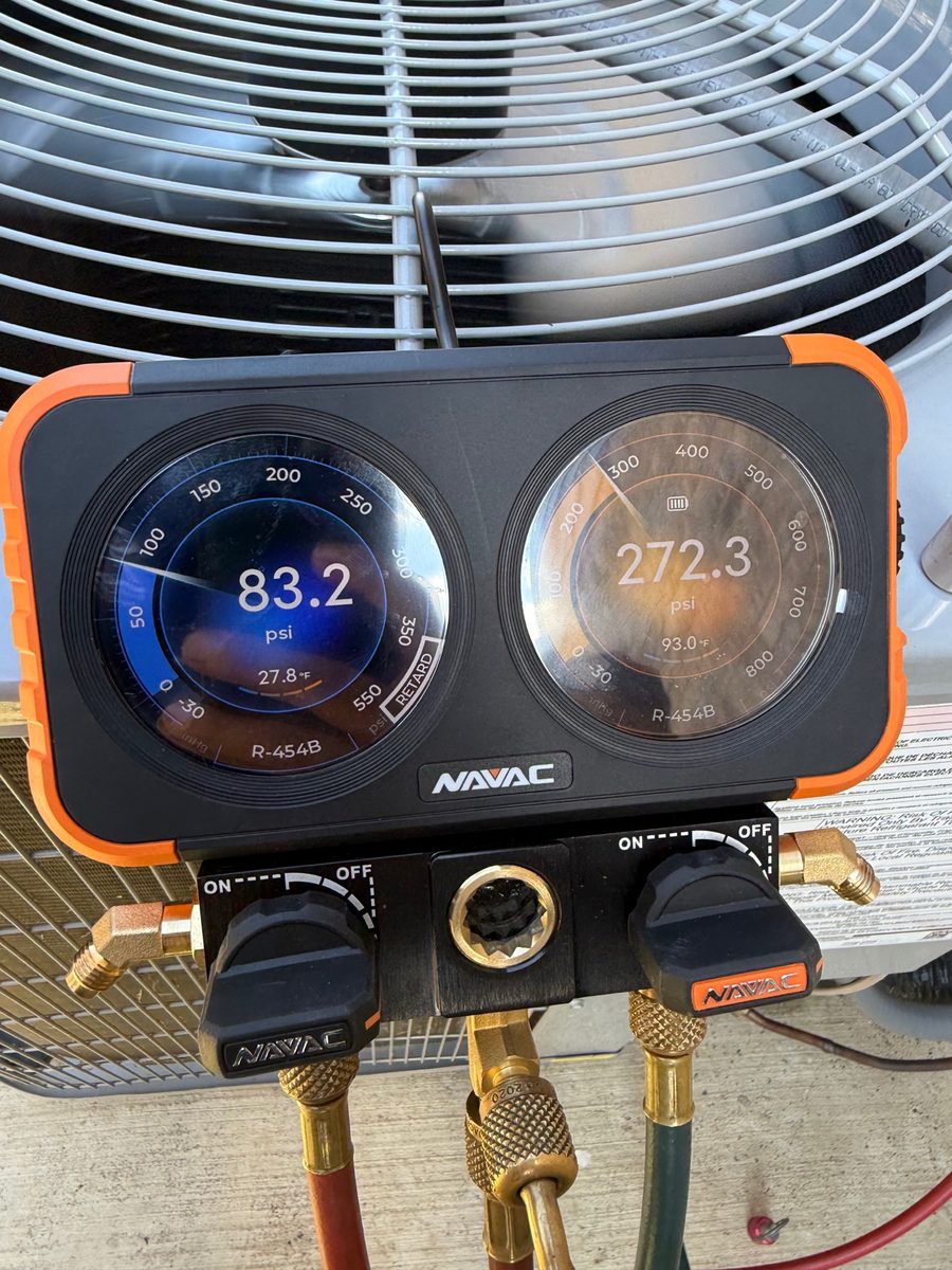 NAVAC digital manifold gauges checking refrigerant pressures